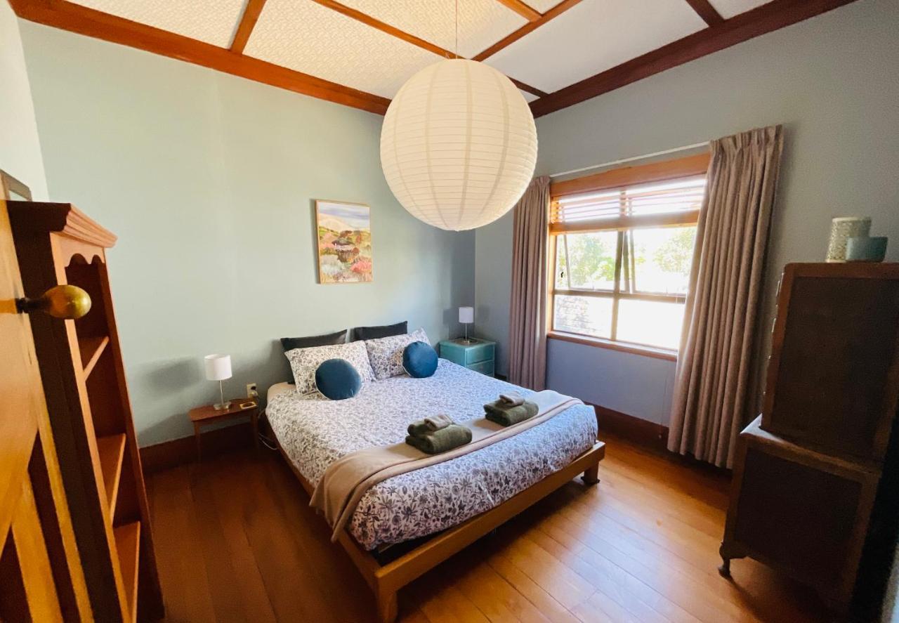 Cabbage Tree - Summer Or Winter Beachfront Haven Papamoa Exterior photo